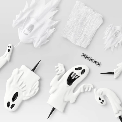 20" Ghosts Scene Setter Halloween Decorative Prop Kit - Hyde And EEK! Boutique™ 2 20" Ghosts Scene Setter Halloween Decorative Prop Kit - Hyde And EEK! Boutique™ - Image 2