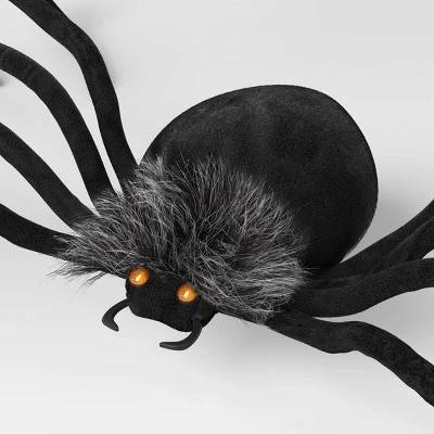 50" Plush Spider Halloween Decorative Prop - Hyde And EEK! Boutique™ 2 50" Plush Spider Halloween Decorative Prop - Hyde And EEK! Boutique™ - Image 2