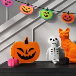 Knit Skeleton Halloween Figurine - Hyde And EEK! Boutique™