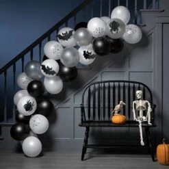 39pc Spider Balloon Arch Set - Hyde And EEK! Boutique™